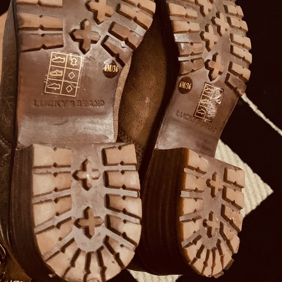 π LUCKY BRAND ANKLE BOOTSπ - Picture 6 of 8